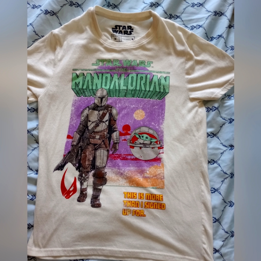 Star Wars T Shirt Men's Med Beige The Mandalorian Retro Style Comic Book